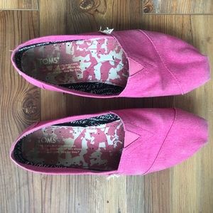 Pink TOMS